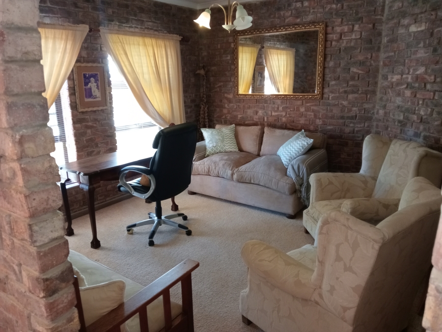 3 Bedroom Property for Sale in Campher Park Eastern Cape